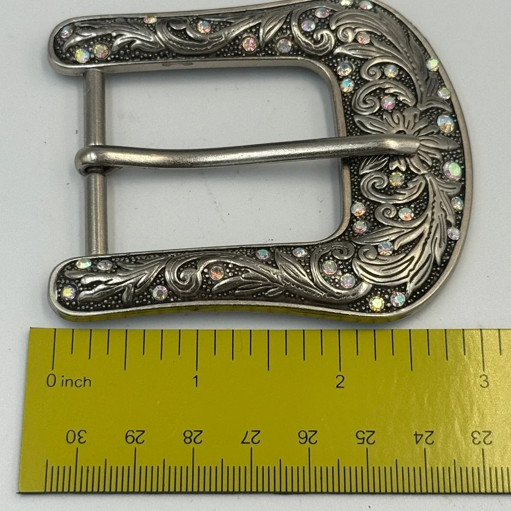 Western Floral Engraved Silver Tone Belt Buckle Iridescent Rhinestones‎